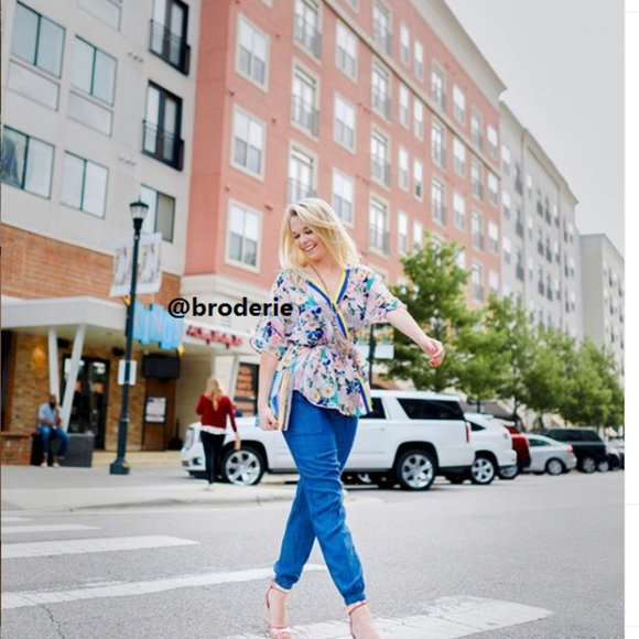 Anthropologie Sporty Floral Wrap Top - Picture 5 of 7